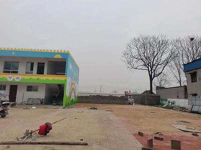 五颜六色仿花岗岩透水彩砖 重塑市政园林景观的环保铺装艺术